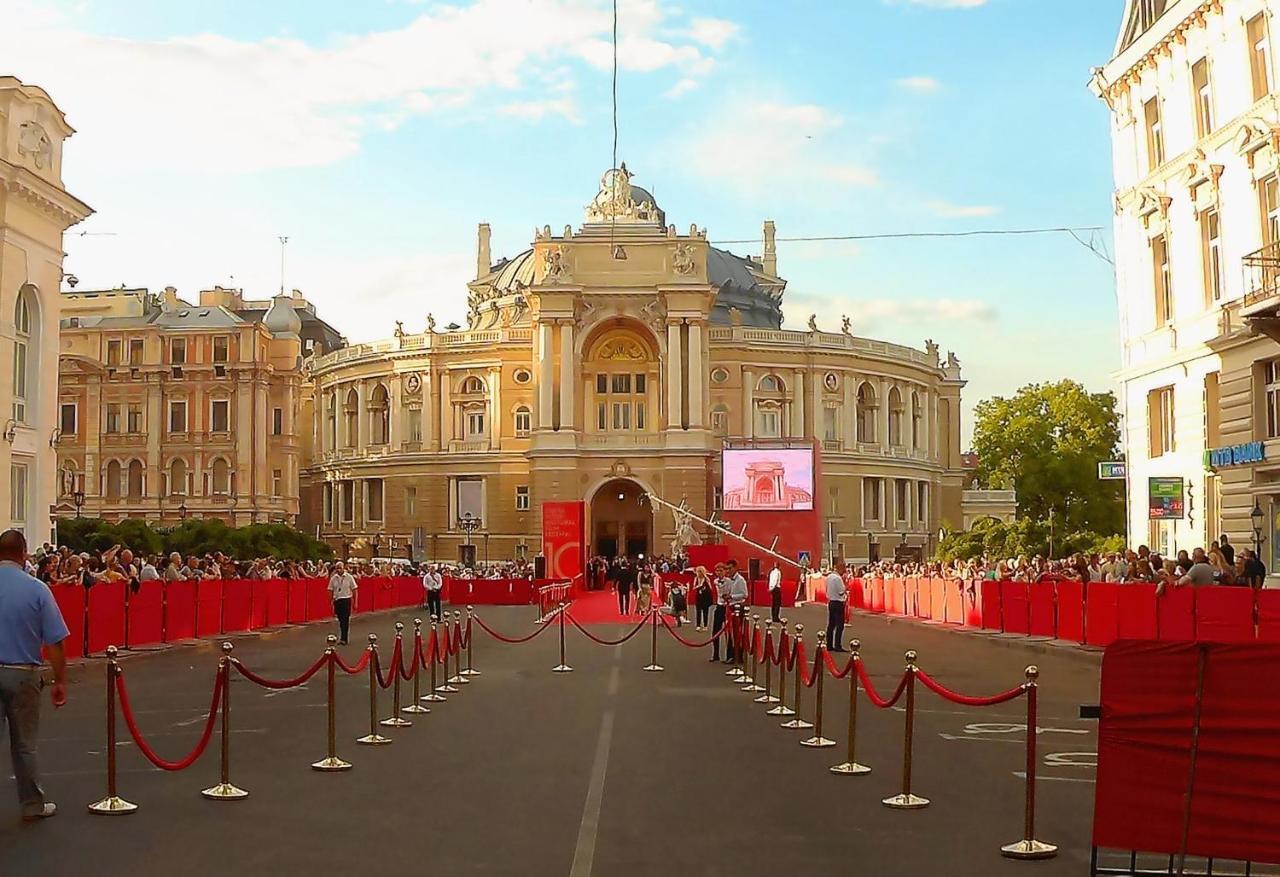 Однажды В Одессе Hotel Odesa Exterior photo